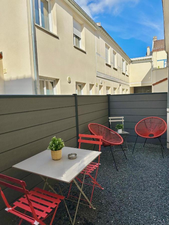 דירות ריימס Le Sacre - Centre - Cour Privative - Parking מראה חיצוני תמונה